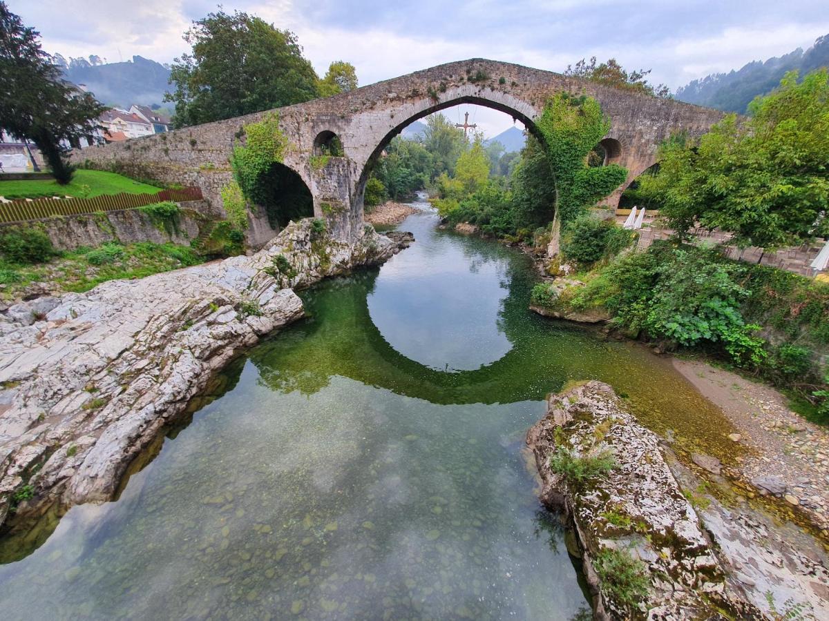 La Estancia De Cangas - Amplio Piso Con Garaje Onís Extérieur photo
